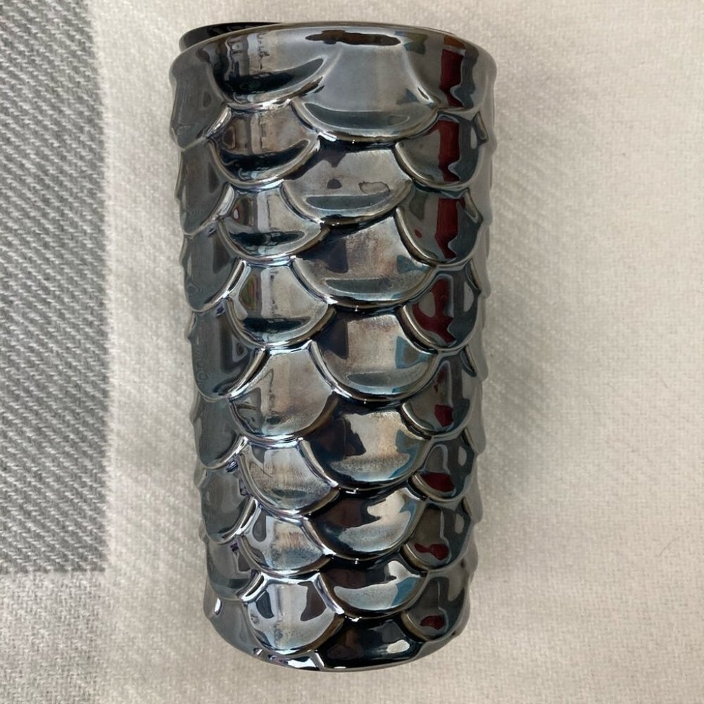 STARBUCKS To Go Travel Mermaid Scale Gun Metallic Colour